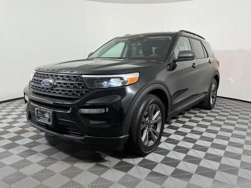 Agate Black Metallic 2021 Ford Explorer XLT
