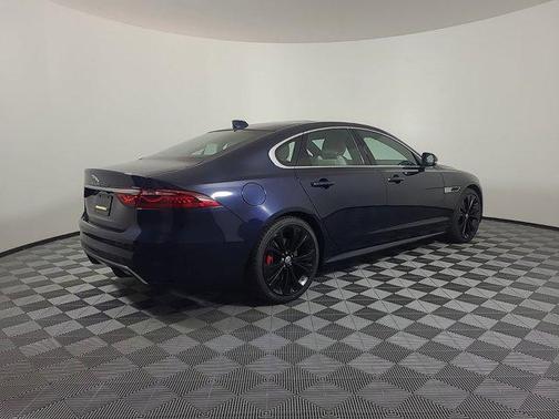 2024 Jaguar XF R-Dynamic SE P250 RWD Automatic