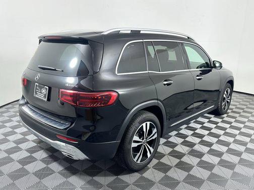 2024 Mercedes-Benz GLB 250 4MATIC