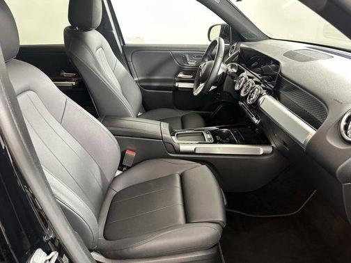 2024 Mercedes-Benz GLB 250 4MATIC