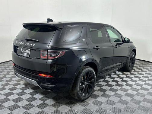 2025 Land Rover Discovery Sport S