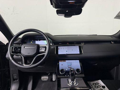 2023 Land Rover Range Rover Evoque R-Dynamic SE