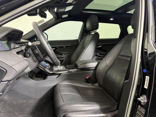 2023 Land Rover Range Rover Evoque R-Dynamic SE