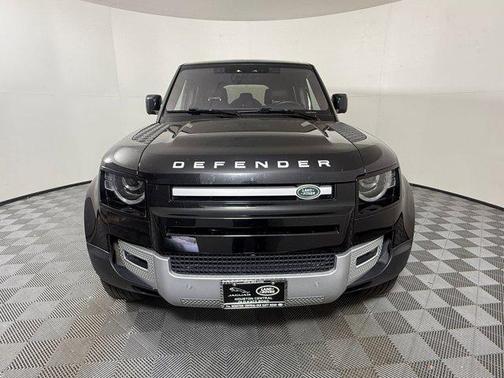 2024 Land Rover Defender 110 P300