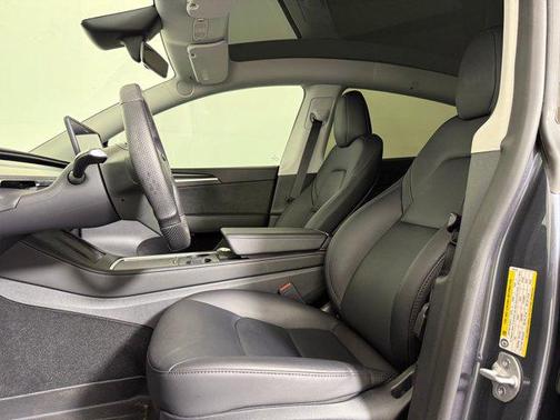 Gray 2023 Tesla Model Y Performance Dual Motor All-Wheel Drive