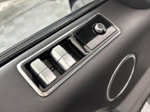 2019 Land Rover Range Rover Sport SVR