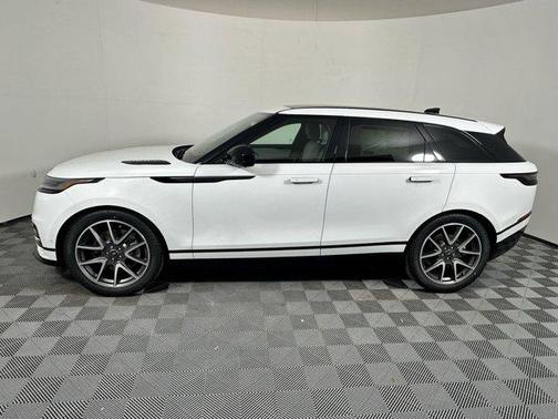 2026 Land Rover Range Rover Velar P250 SE R-Dynamic