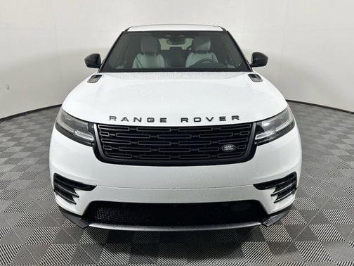 2026 Land Rover Range Rover Velar P250 SE R-Dynamic