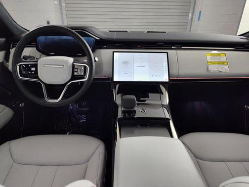 2025 Land Rover Range Rover Sport P360 S