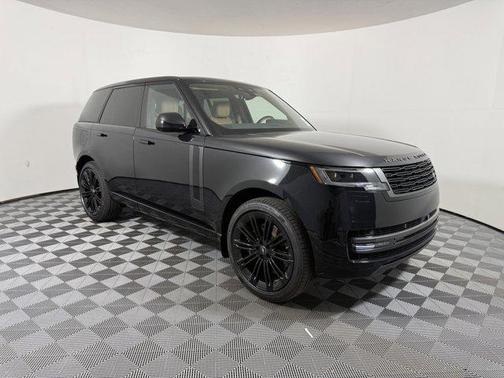 2025 Land Rover Range Rover P530 SE