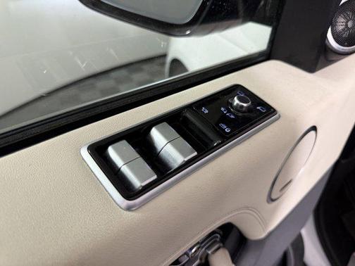 2022 Land Rover Range Rover Westminster