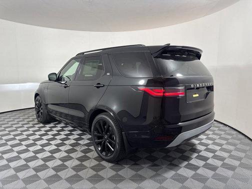 2026 Land Rover Discovery Gemini Edition