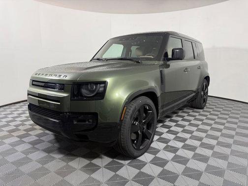 2026 Land Rover Defender P500 X-Dynamic SE