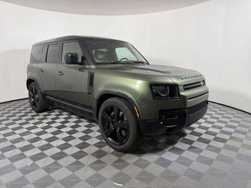 2026 Land Rover Defender P500 X-Dynamic SE