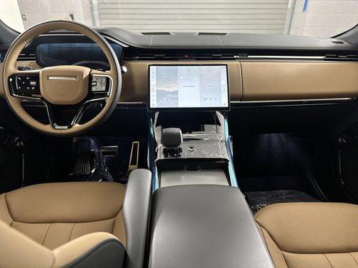 2025 Land Rover Range Rover Sport SE