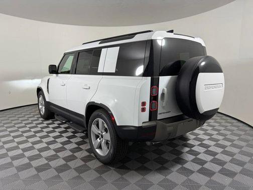 2026 Land Rover Defender P300 S