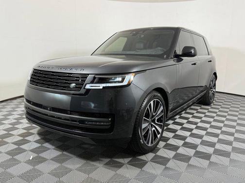 Carpathian Grey Premium Metallic 2025 Land Rover Range Rover P530 SE 7 Seat