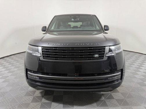 2026 Land Rover Range Rover P530 Autobiography 7 Seat