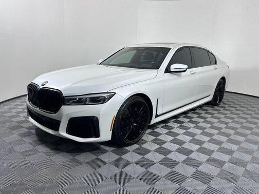 2021 BMW 750 i xDrive