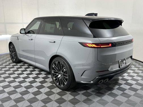 2025 Land Rover Range Rover Sport P635 SV Edition Two
