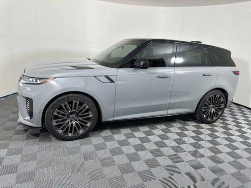 2025 Land Rover Range Rover Sport P635 SV Edition Two