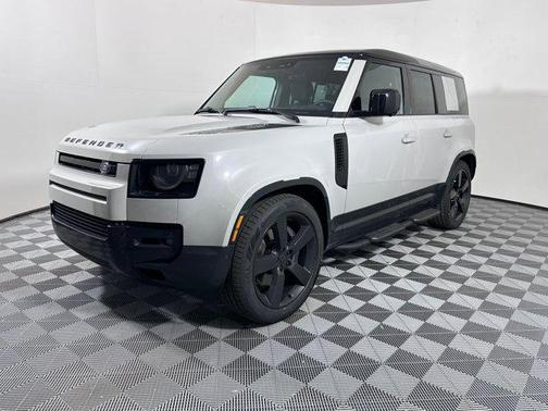 2026 Land Rover Defender X-Dynamic SE