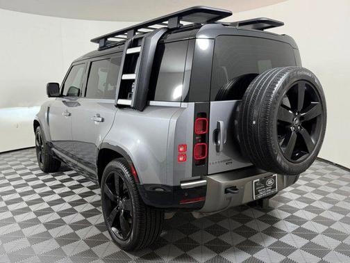 Eiger Grey Metallic 2023 Land Rover Defender 110 X-Dynamic SE