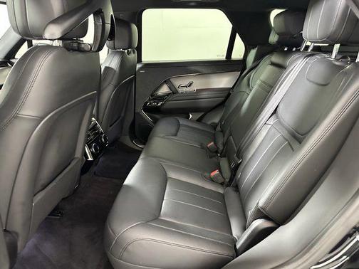2023 Land Rover Range Rover Sport SE