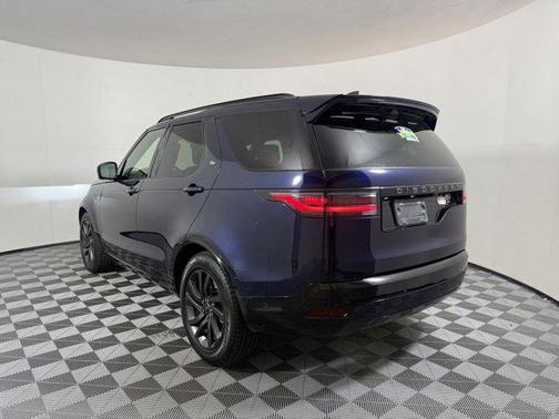 2022 Land Rover Discovery P360 S R-Dynamic