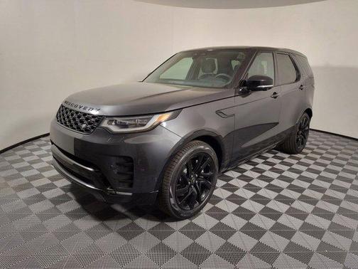 2025 Land Rover Discovery P300 Dynamic SE