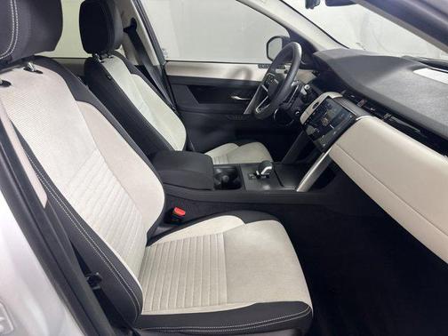 2024 Land Rover Discovery Sport Core S