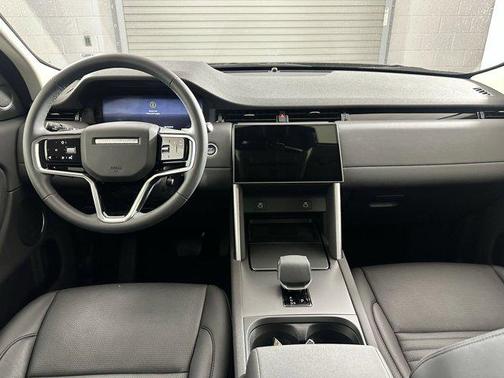 2025 Land Rover Discovery Sport S