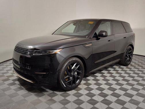 2025 Land Rover Range Rover Sport SE