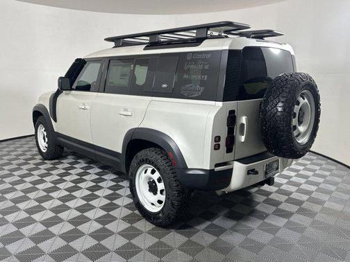 2024 Land Rover Defender 110 P300