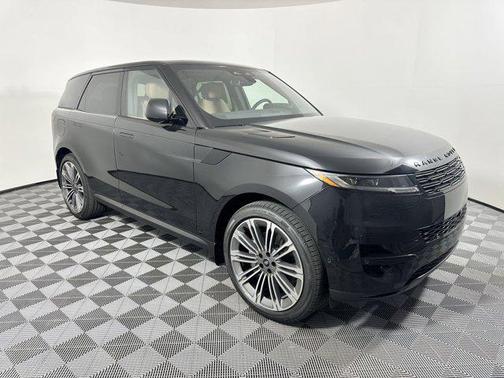 2025 Land Rover Range Rover Sport SE