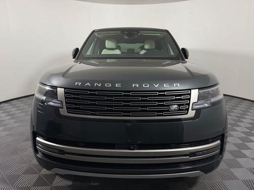 Belgravia Green Metallic 2026 Land Rover Range Rover P400 SE 7 Seat