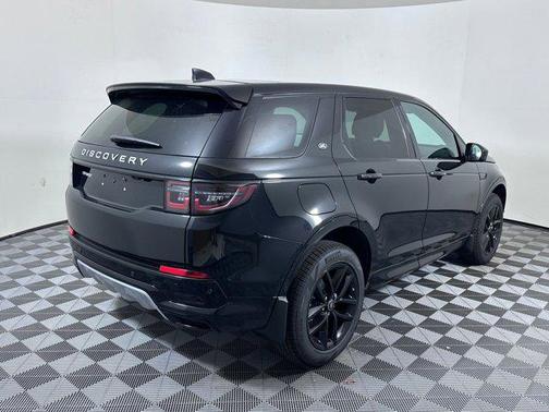 2025 Land Rover Discovery Sport S