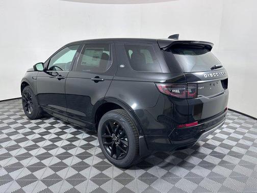 2025 Land Rover Discovery Sport S