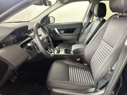 2025 Land Rover Discovery Sport S