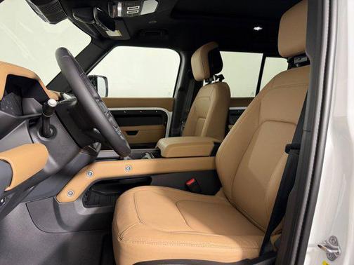 2026 Land Rover Defender P400 X-Dynamic SE