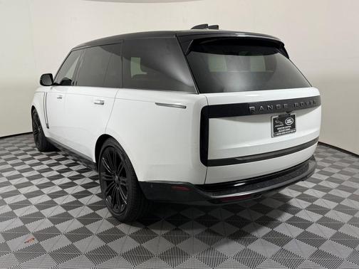 White 2024 Land Rover Range Rover P530 SE