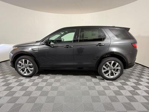 Carpathian Gray Premium Metallic 2026 Land Rover Discovery Sport Landmark