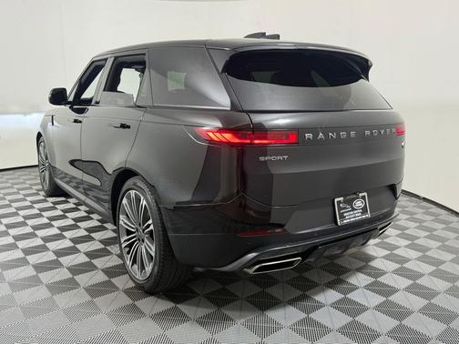 Santorini Black Metallic 2023 Land Rover Range Rover Sport SE