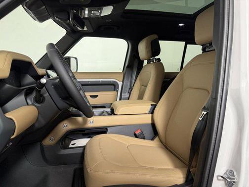 2026 Land Rover Defender P300 S
