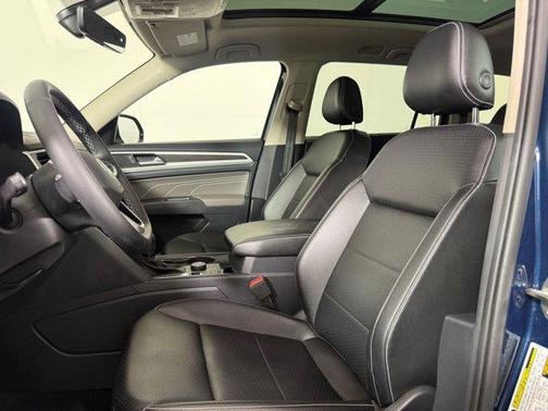 2022 Volkswagen Atlas 3.6L SE w/Technology