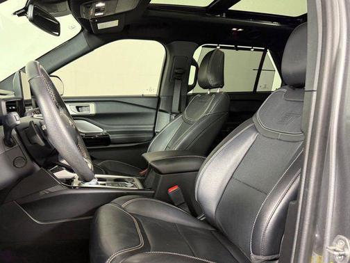 Carbonized Gray Metallic 2023 Ford Explorer ST