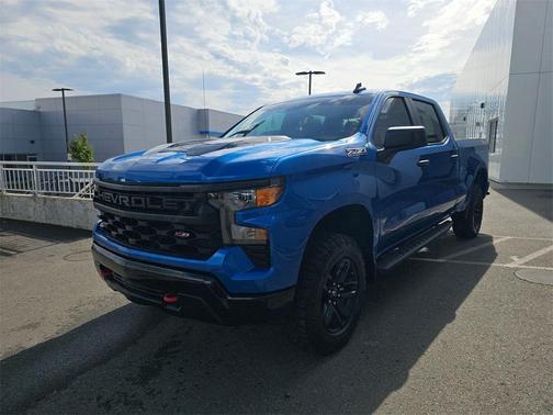 2022 Chevrolet Silverado 1500 Custom Trail Boss