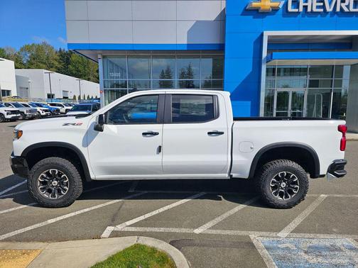 Summit White 2026 Chevrolet Silverado 1500 ZR2