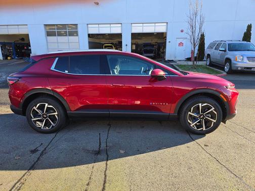 Radiant Red Tintcoat 2026 Chevrolet Equinox EV LT