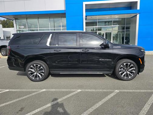 2025 Chevrolet Suburban 4WD High Country